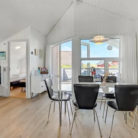 Feriehus Strandhus Romo